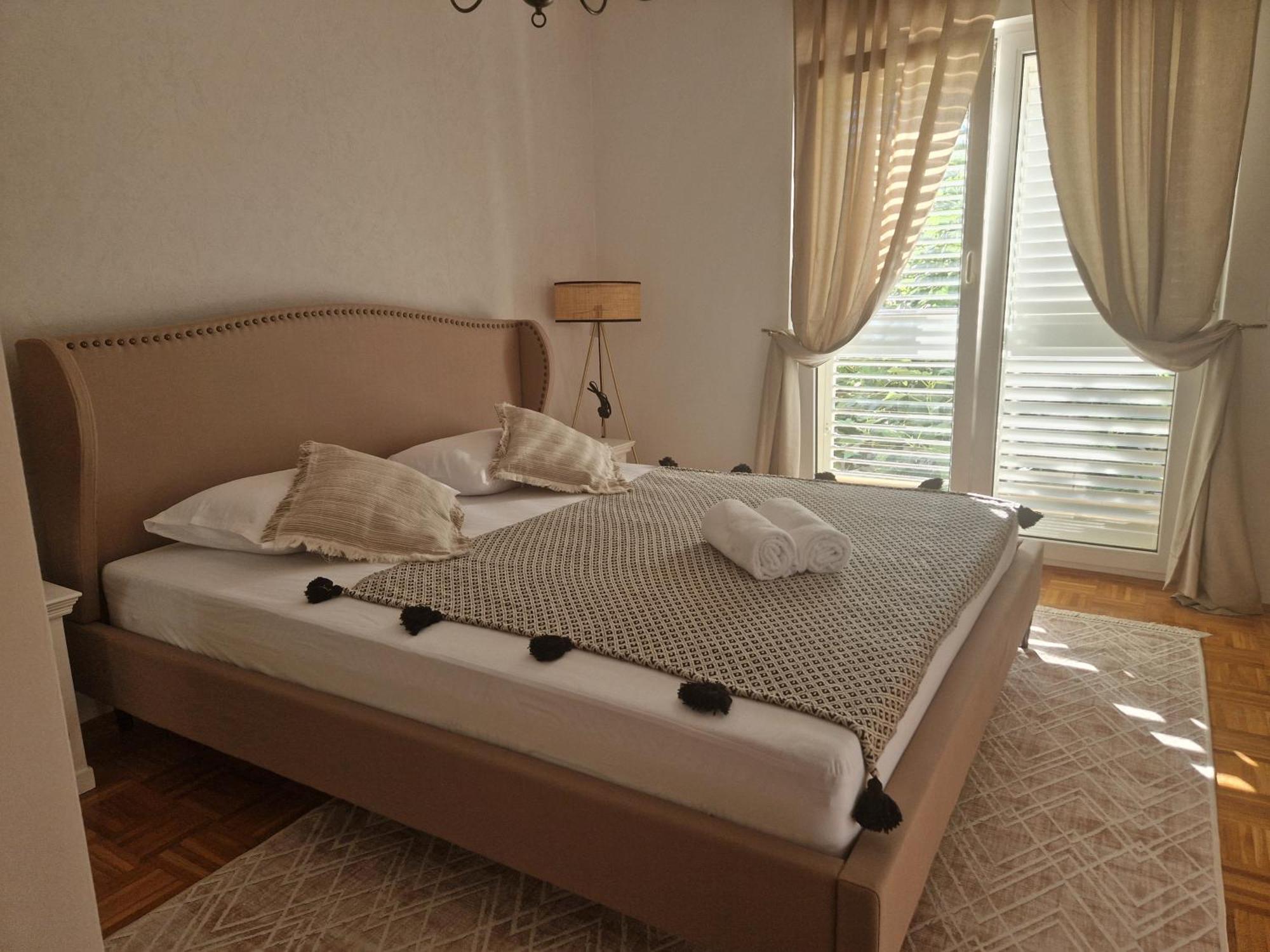 Apartment Della *